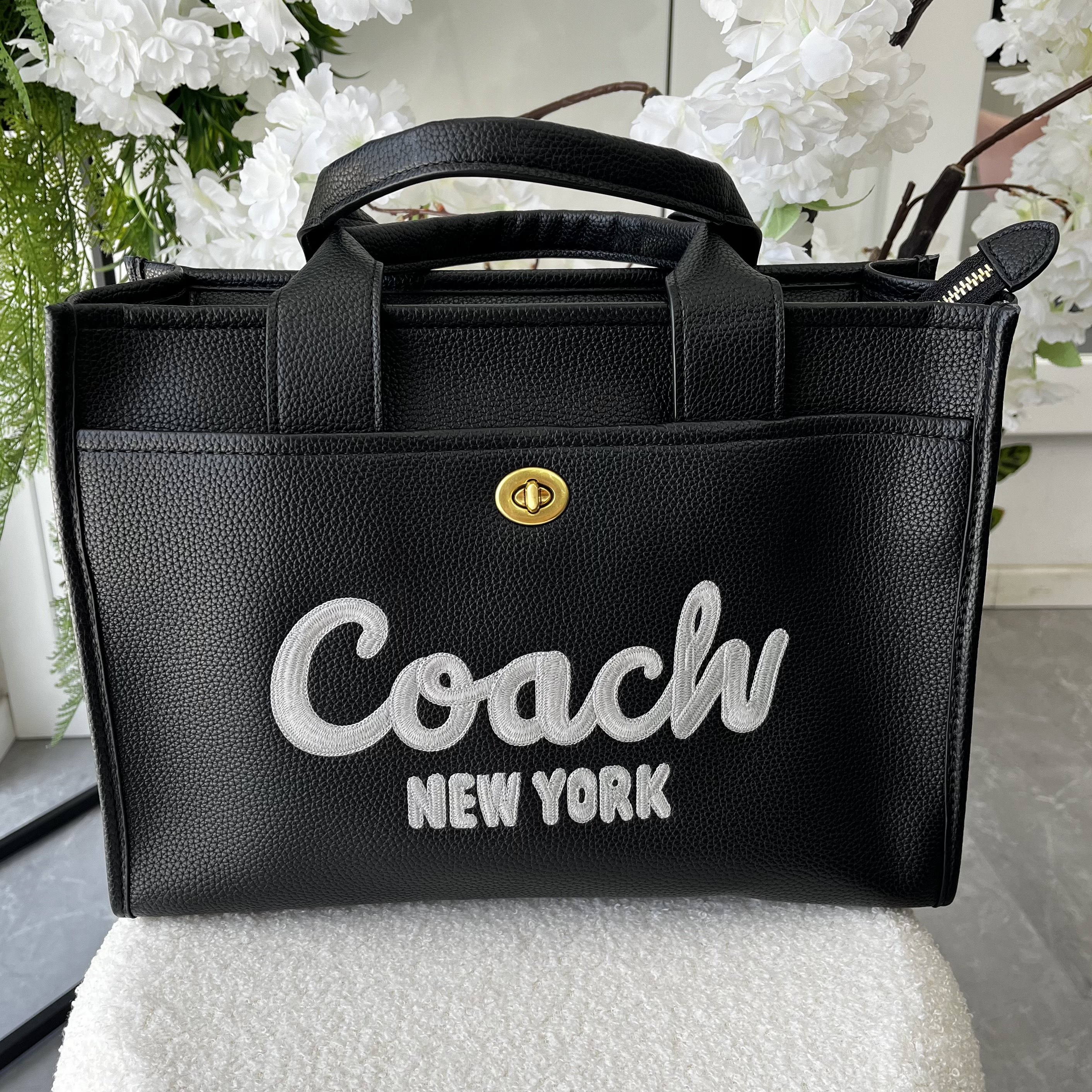 COACH-147